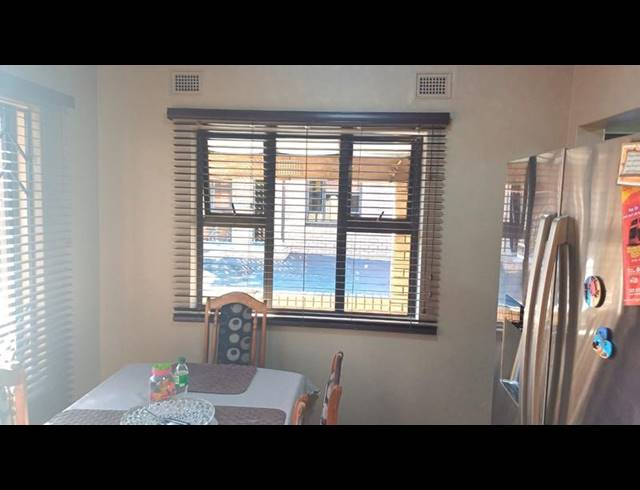 3 BEDROOM HOUSE FOR SALE IN MOUNTAIN RISE